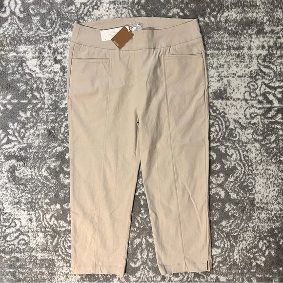 Nancy Lopez Golf DeLux Dri Pully Capri in Khaki Size 16 - Picture 4 of 10